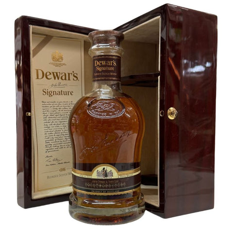 Dewar's Signature Whisky - 750ml